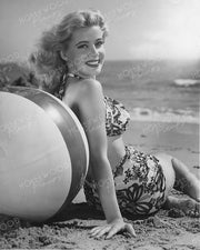 Gloria DeHaven Beach Belle 1945 | Hollywood Pinups Color Prints