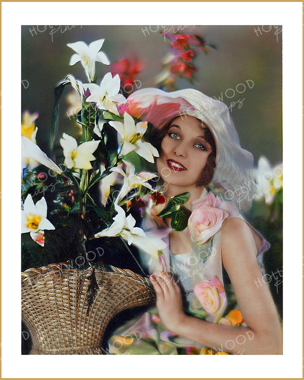 Loretta Young Lily Bouquet 1929 | Hollywood Pinups Color Prints