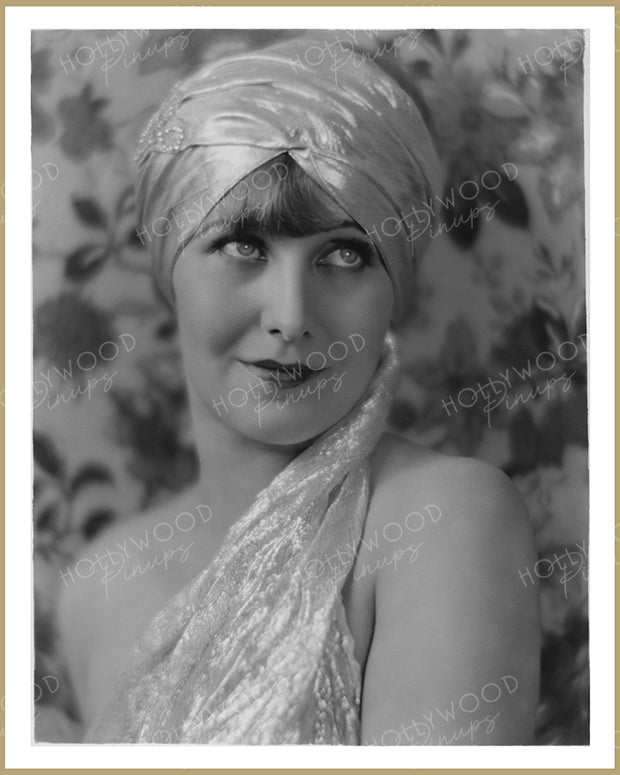 Maria Corda Glittering Beauty 1927 | Hollywood Pinups Color Prints