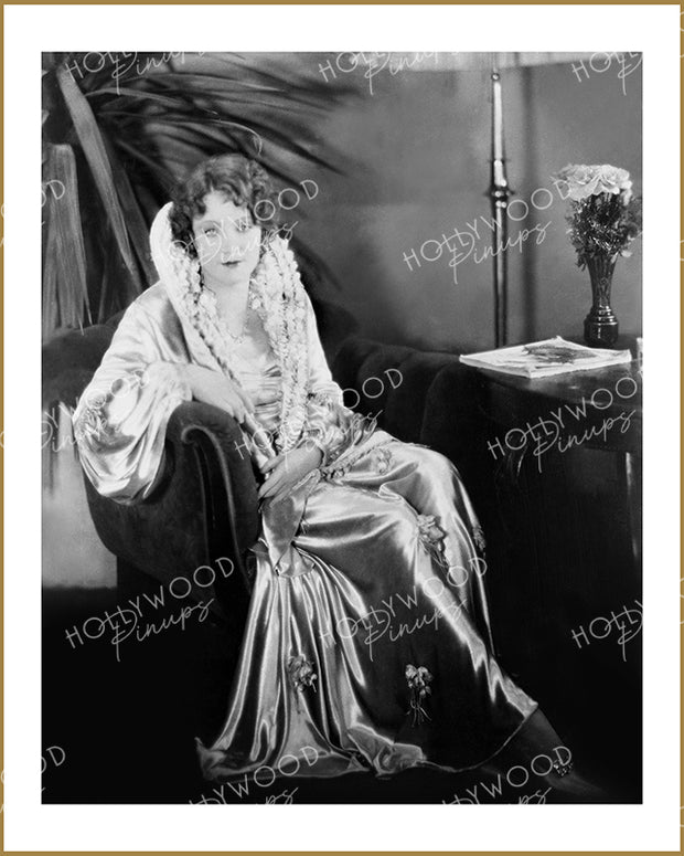 Marlene Dietrich I KISS YOUR HAND MADAME 1929 | Hollywood Pinups Color Prints