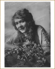 Mary Pickford Floral Maiden by FRANK C. BANGS 1911 | Hollywood Pinups Color Prints