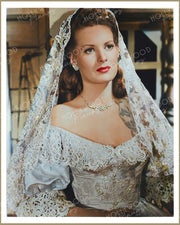 Maureen O'Hara THE SPANISH MAIN 1945 Lace Mantilla | Hollywood Pinups Color Prints