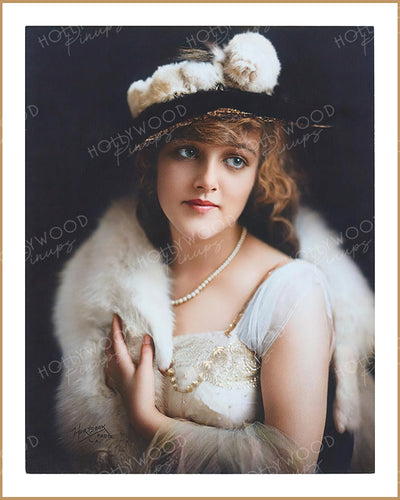 Mildred Davis by FRED HARTSOOK 1920 | Hollywood Pinups Color Prints