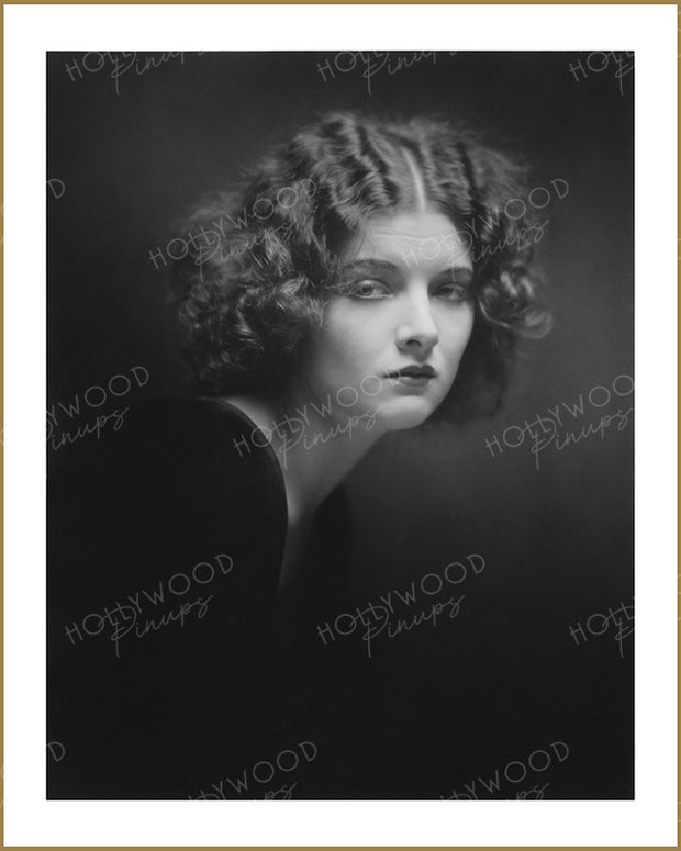 Myrna Loy by HENRY WAXMAN 1924 | Hollywood Pinups Color Prints