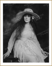 Theda Bara - "Graceful Beauty" (1919) by NATIONAL STUDIO | Hollywood Pinups Color Prints