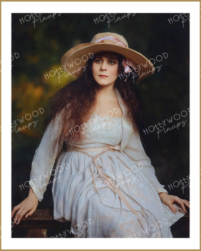 Theda Bara - "Graceful Beauty" (1919) by NATIONAL STUDIO | Hollywood Pinups Color Prints