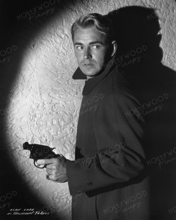 Alan Ladd THIS GUN FOR HIRE 1942 | Hollywood Pinups | Film Star Colour and B&W Prints
