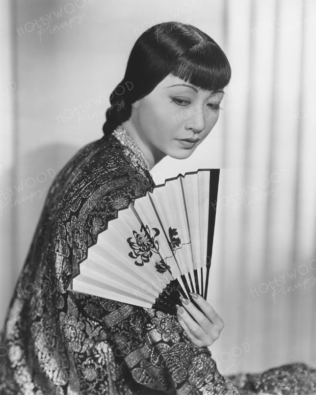Anna May Wong Embroidered Silk 1938 | Hollywood Pinups | Film Star Colour and B&W Prints