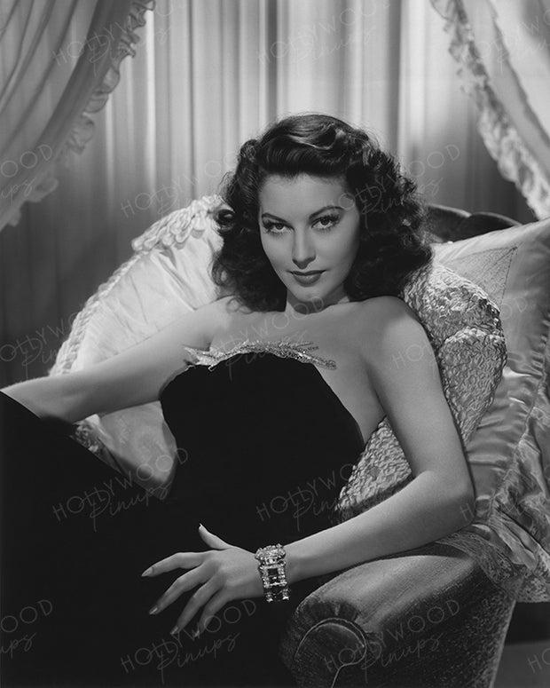 Ava Gardner by CLARENCE BULL 1944 | Hollywood Pinups Prints