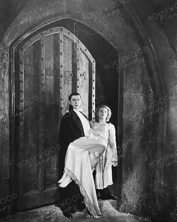 Bela Lugosi & Helen Chandler in DRACULA 1931 | Hollywood Pinups Color Prints