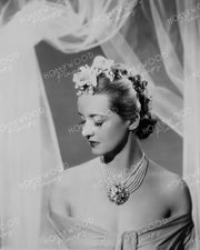 Bette Davis Luminous Beauty 1937 | Hollywood Pinups Color Prints