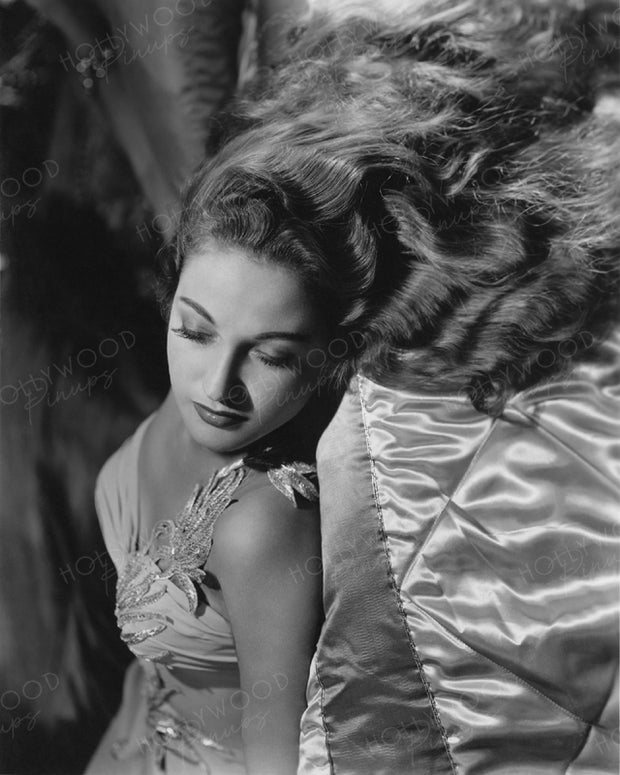Dorothy Lamour Sleeping Beauty 1942 | Hollywood Pinups | Film Star Colour and B&W Prints