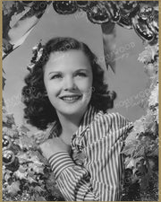 Gloria Jean Yuletide Christmas Wreath 1940 | Hollywood Pinups Color Prints