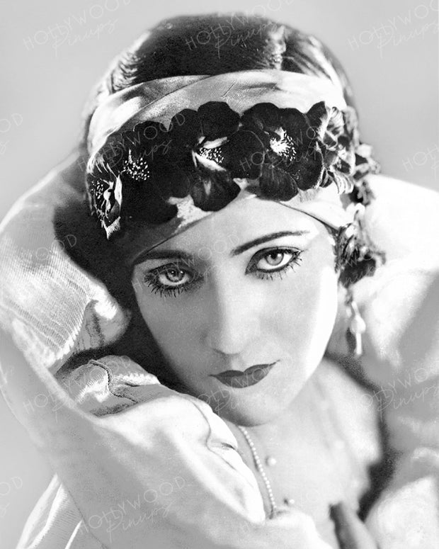 Gloria Swanson Floral Hairband 1923 by Richee | Hollywood Pinups | Film Star Colour and B&W Prints