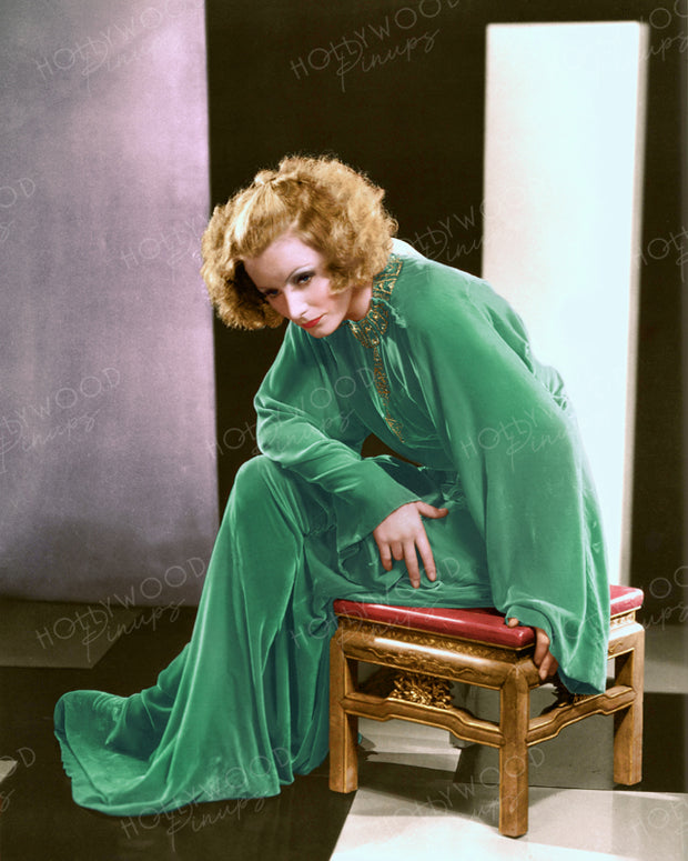 Greta Garbo Emerald Velvet 1931 | Hollywood Pinups | Film Star Colour and B&W Prints