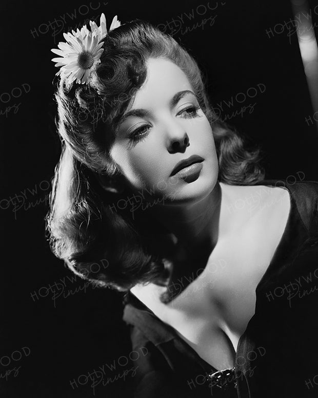 Ida Lupino in MOONTIDE 1942 | Hollywood Pinups Color Prints