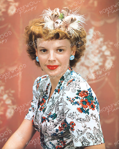 Judy Garland Floral Print 1943 | Hollywood Pinups Color Prints