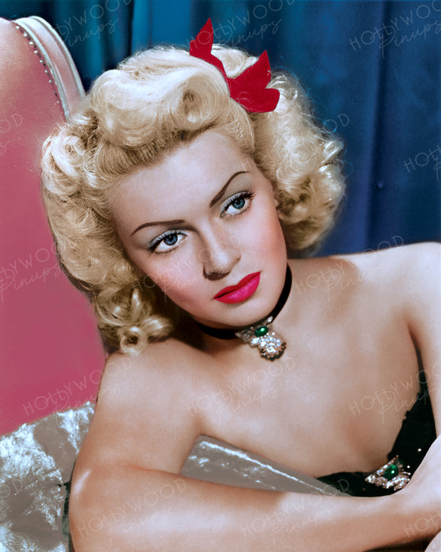 Lana Turner Dazzling Diva 1945 | Hollywood Pinups | Film Star Colour and B&W Prints