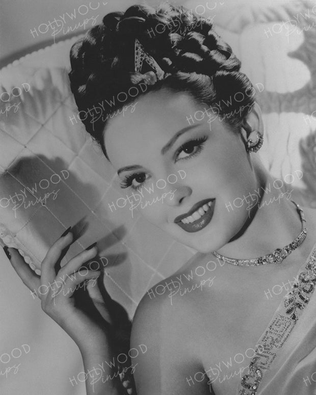Linda Darnell Exotic Beauty 1946 | Hollywood Pinups Color Prints