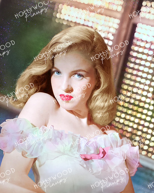 Marilyn Monroe by EDWIN STEINIE 1946 | Hollywood Pinups Color Prints
