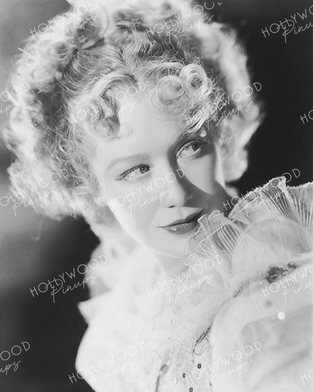 Miriam Hopkins in BECKY SHARP 1935 | Hollywood Pinups Color Prints
