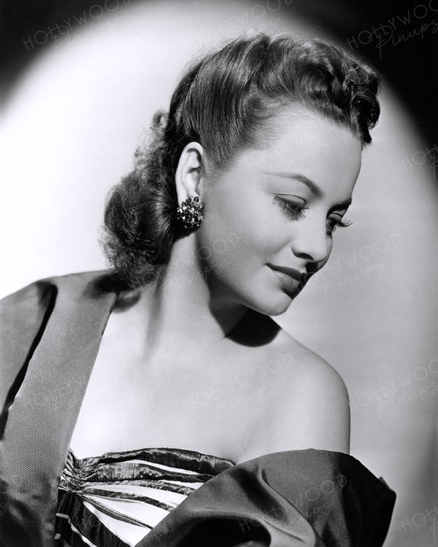 Olivia de Havilland Blue Satin 1945 | Hollywood Pinups | Film Star Colour and B&W Prints