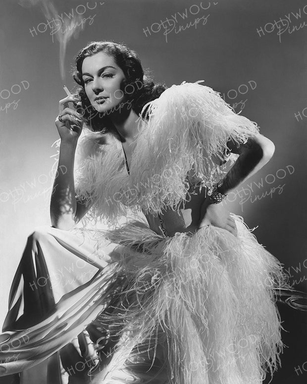 Rosalind Russell by GEORGE HURRELL 1940 | Hollywood Pinups Color Prints