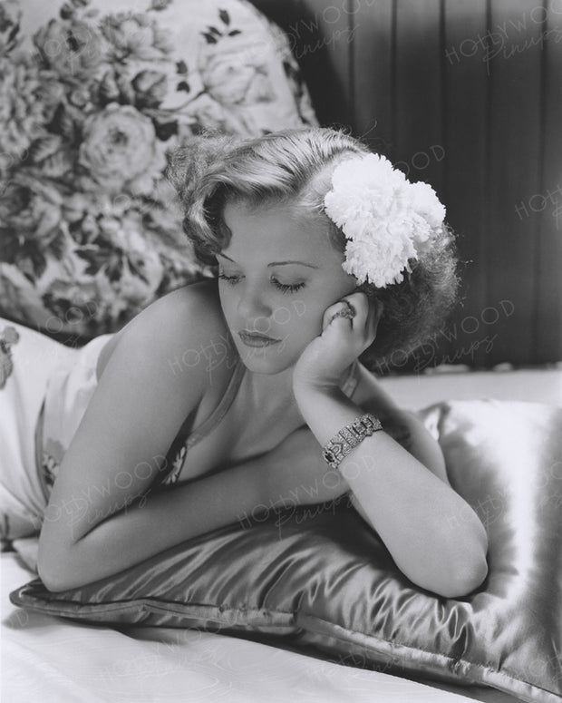 Simone Simon by GEORGE HURRELL 1937 | Hollywood Pinups | Film Star Colour and B&W Prints