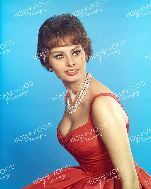 Sophia Loren Busty Brunette 1959 | Hollywood Pinups Color Prints