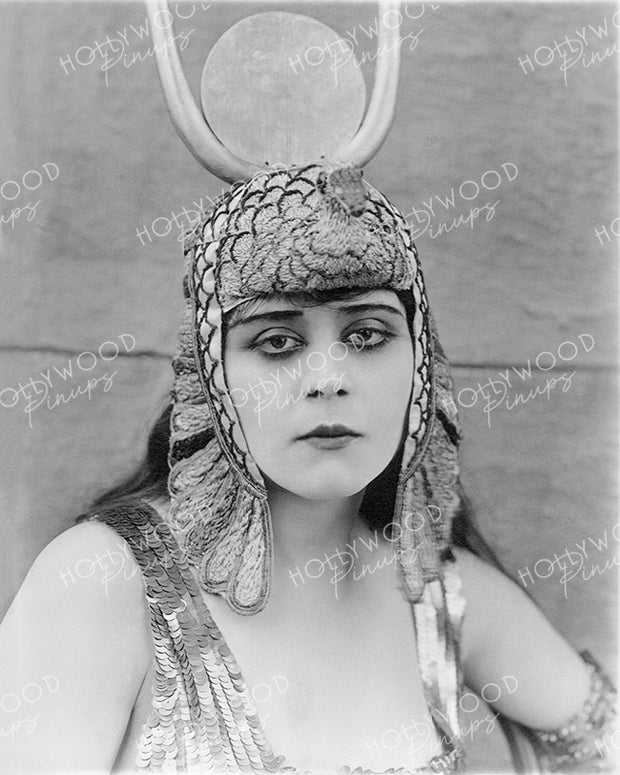 Theda Bara CLEOPATRA 1917 Falcon Crown | Hollywood Pinups Color Prints