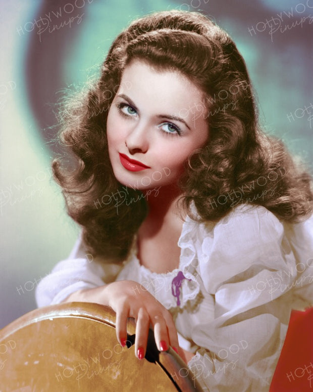 Jeanne Crain by FRANK POWOLNY 1944 | Hollywood Pinups | Film Star Colour and B&W Prints