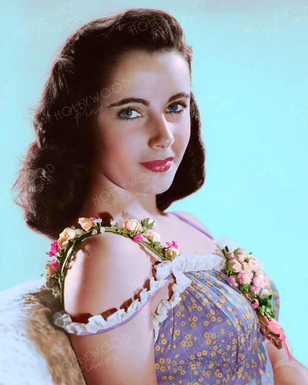 Elizabeth Taylor by CLARENCE BULL 1945 | Hollywood Pinups | Film Star Colour and B&W Prints
