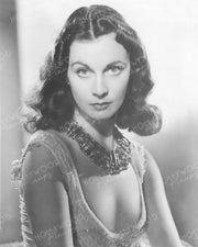 Vivien Leigh Dazzling Necklace 1941 | Hollywood Pinups | Film Star Colour and B&W Prints
