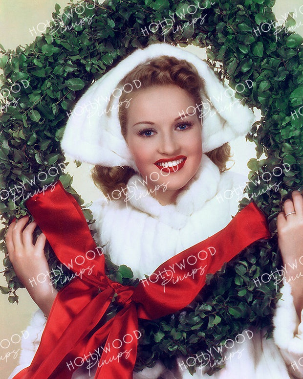 Betty Grable Christmas Wreath 1939 | Hollywood Pinups Color Prints