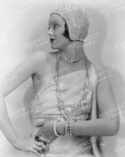 Myrna Loy Dazzling Profile 1930 by AUTREY | Hollywood Pinups Color Prints