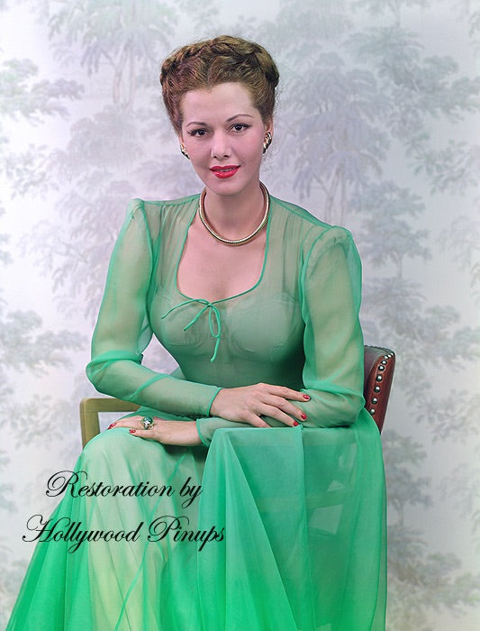 María Montez Emerald Dress 1944 | Hollywood Pinups | Film Star Colour and B&W Prints