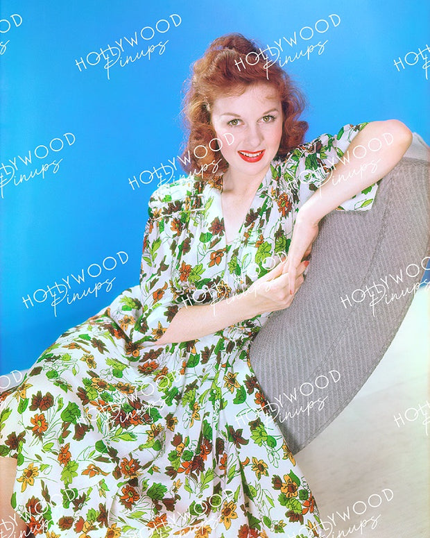 Susan Hayward Floral Frock 1939 | Hollywood Pinups | Film Star Color and B&W Prints