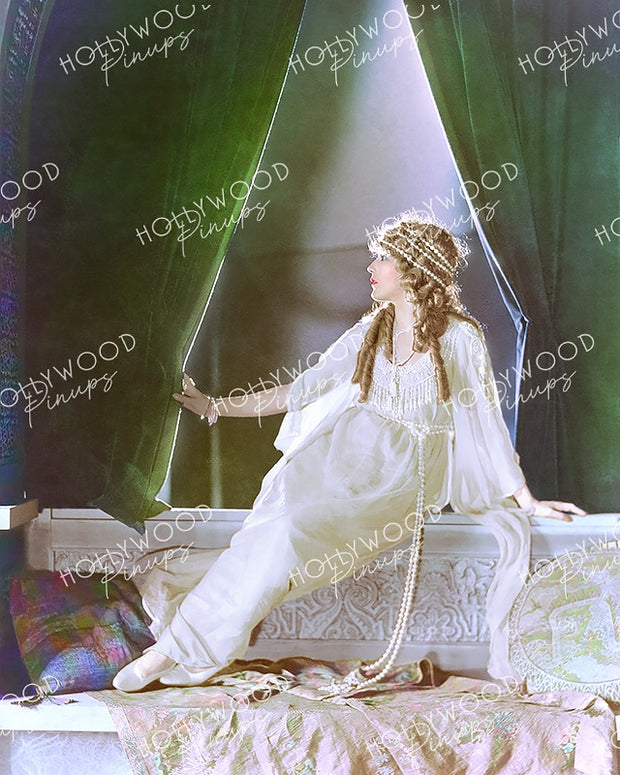 Mary Pickford in SUDS 1920 by James Abbe | Hollywood Pinups Color Prints