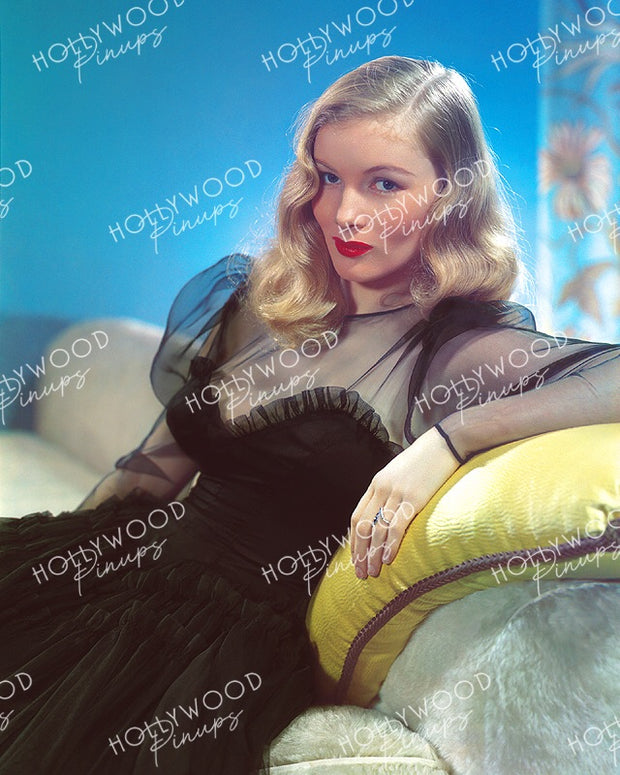 Veronica Lake by JAMES DOOLITTLE 1941 | Hollywood Pinups | Film Star Color and B&W Prints