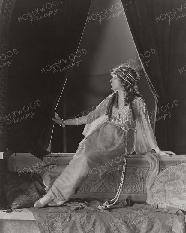 Mary Pickford in SUDS 1920 by James Abbe | Hollywood Pinups Color Prints